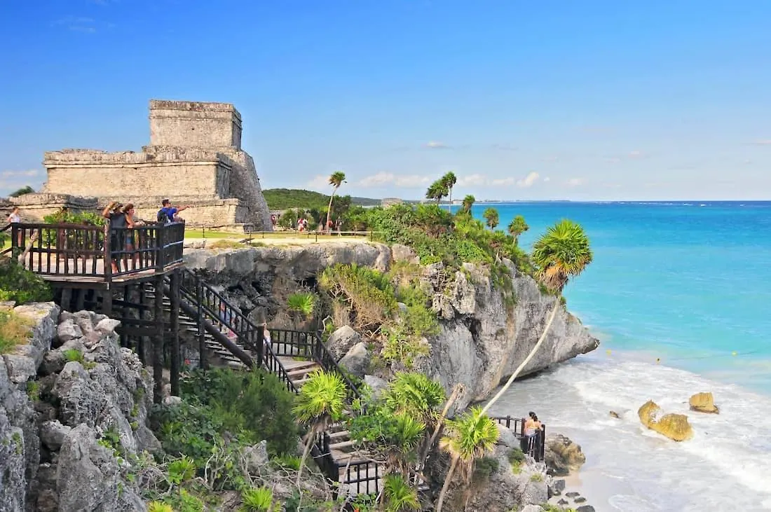 Hostal Mulut Tulum 3*,