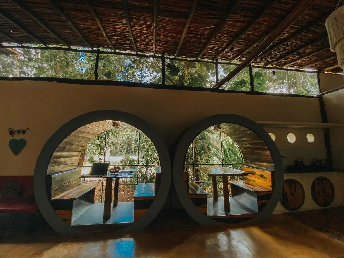 Pensionat Hostal Mulut Tulum