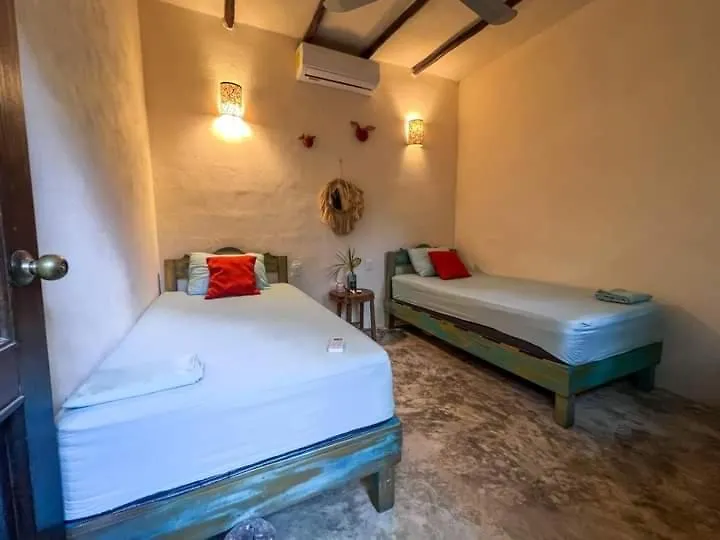 Hostal Mulut Tulum Pensión