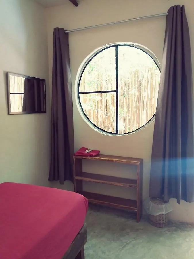 Hostal Mulut Tulum Pensión